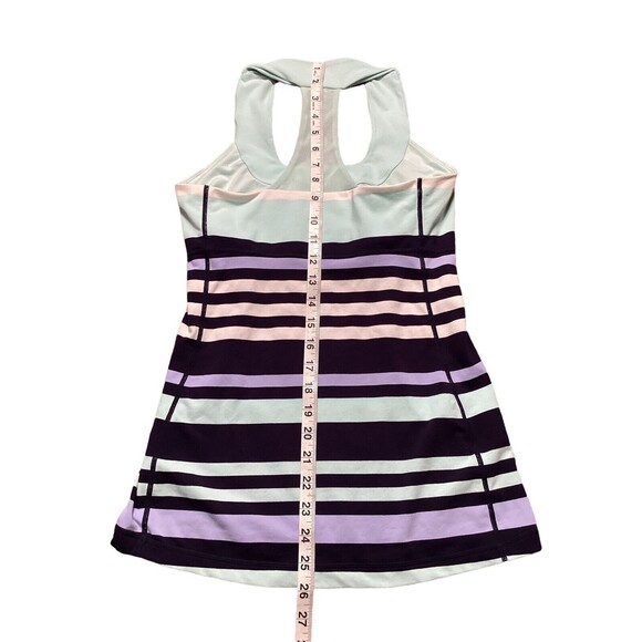 Lululemon Womens Blue Striped Padded Built In Bra Athletic Tank Top Size 6 - Picture 5 of 6